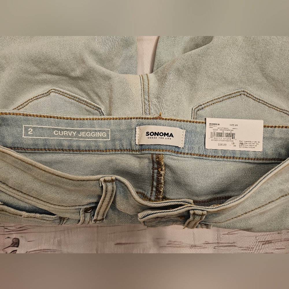Lot of 2 Sonoma Light Wash Distressed High Rise Curvy Jegging, Size 2 R - Picture 8 of 8